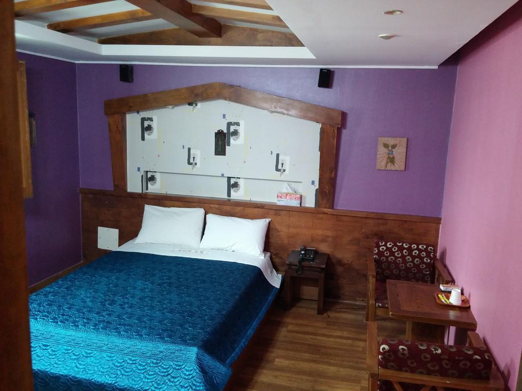 Cyber Motel Кунсан Экстерьер фото
